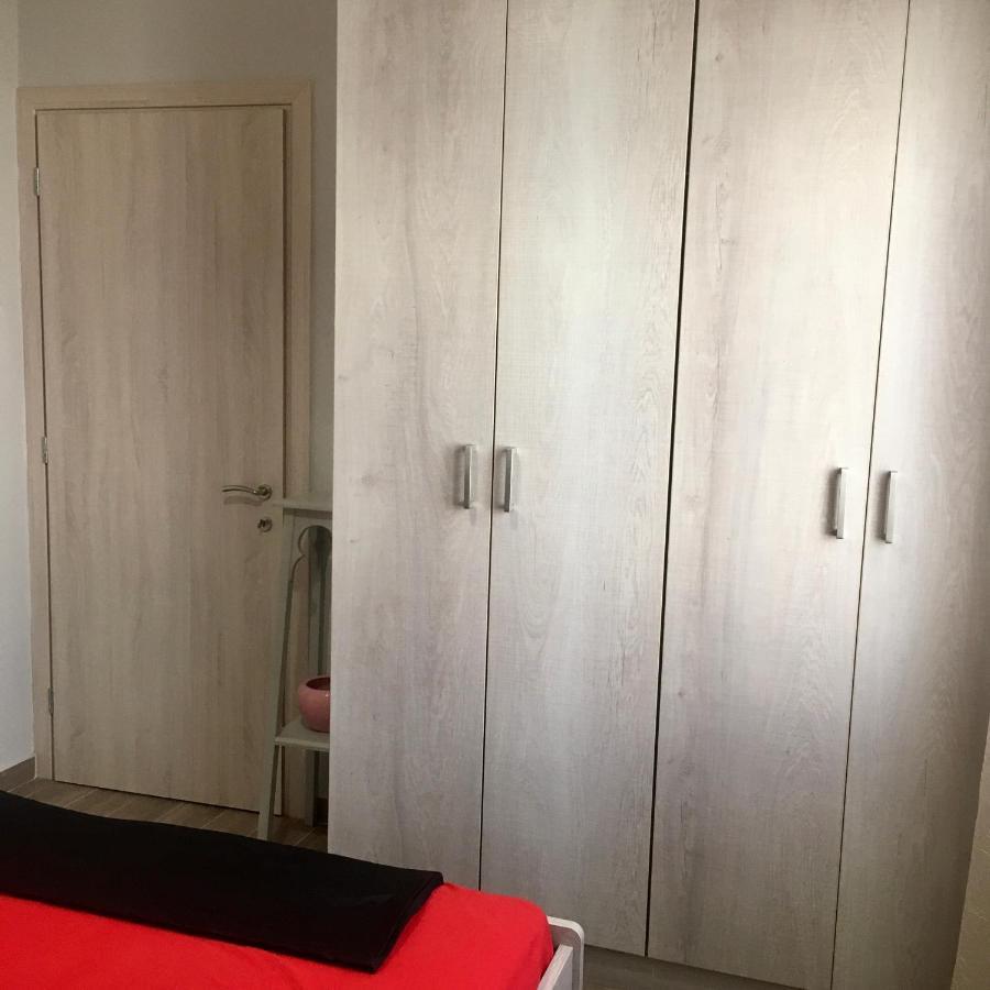 Modern & Comfortable House In The City Center Ermoupoli Exterior foto